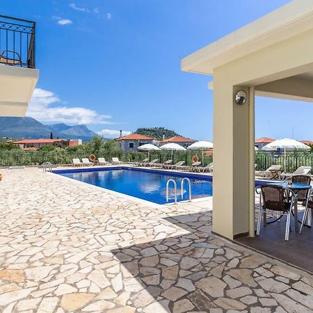 Hotel Aphrodite Stoupa Bagian luar foto