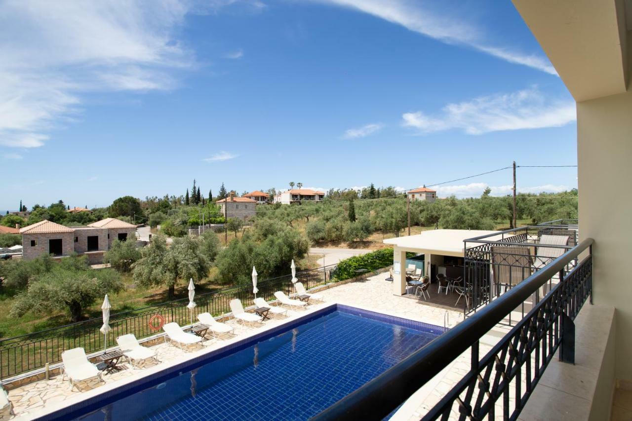 Hotel Aphrodite Stoupa Bagian luar foto